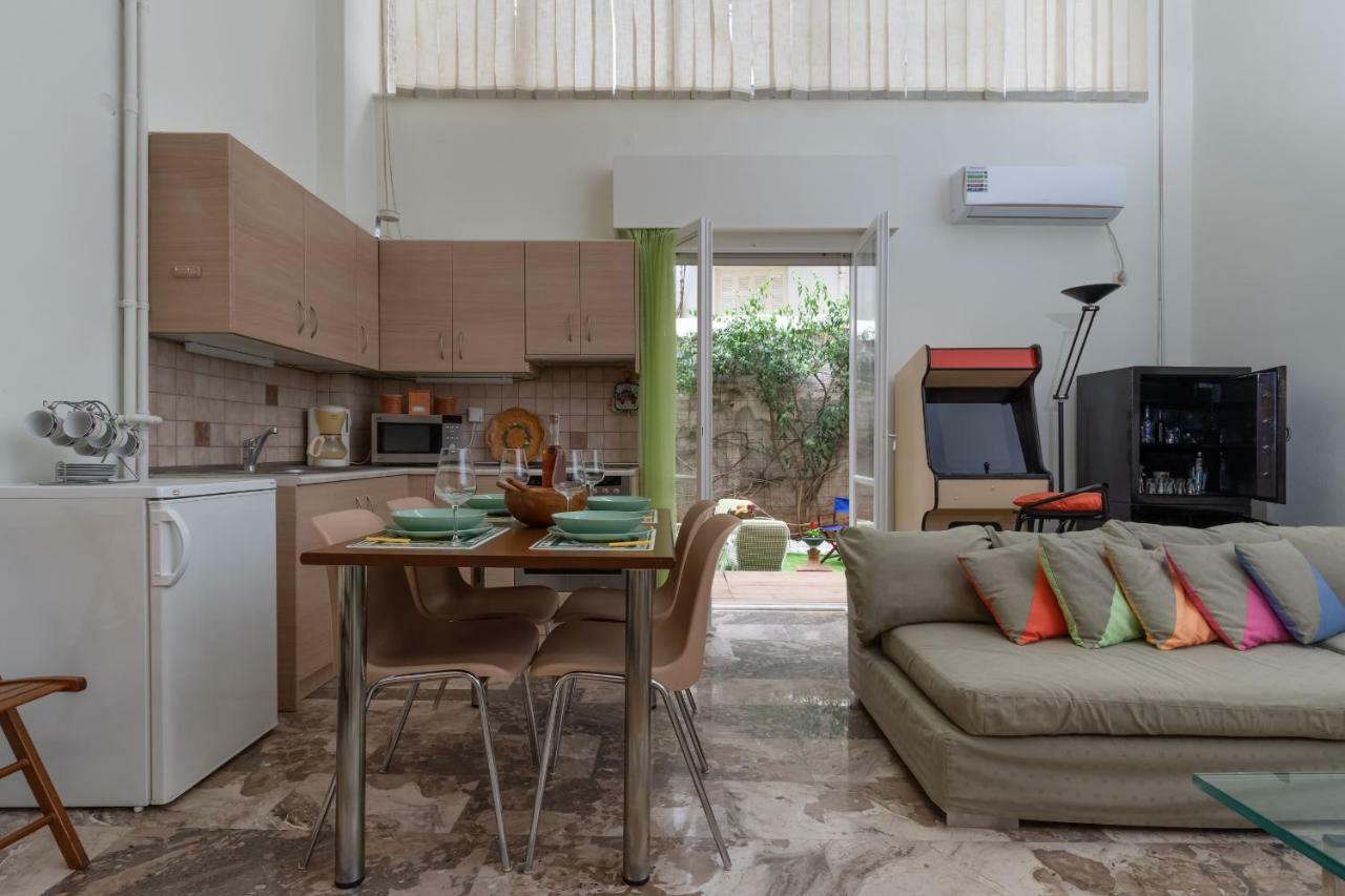 Acropolis Koukaki Loft Private Garden Apartment Athena Bagian luar foto