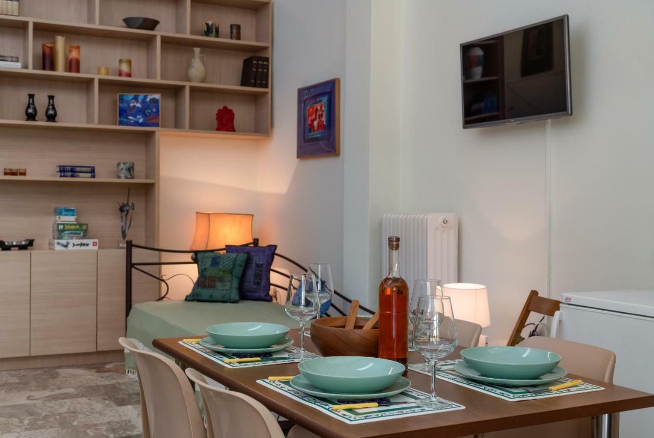 Acropolis Koukaki Loft Private Garden Apartment Athena Bagian luar foto